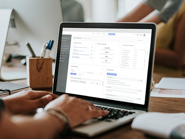 Laptop-ReportingAndAnalytics Laptop-ReportingAndAnalytics